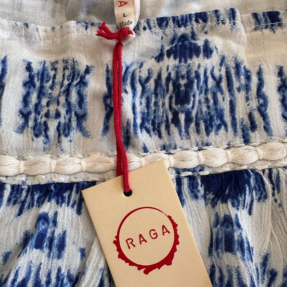 RAGA Blue and White Patterned Mini Skirt - Picture 5 of 10